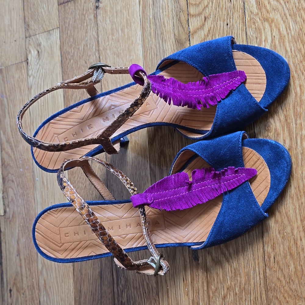 Chie Mihara Blue and Pink Heeled Shoes - Picture 2 of 9